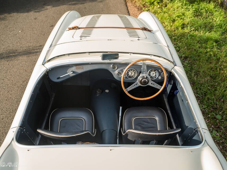 Immagine 10/17 di Austin-Healey 100 S (1955)