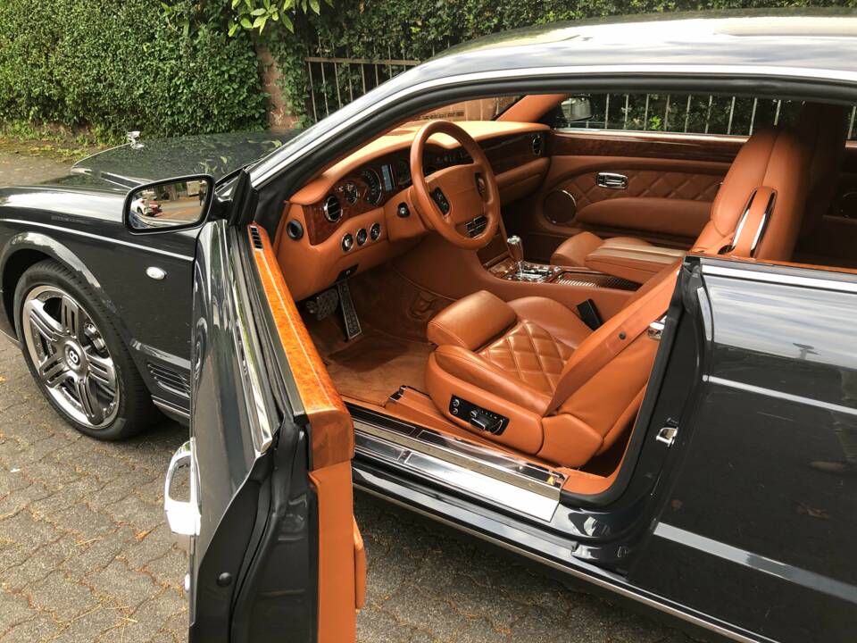 Immagine 13/19 di Bentley Brooklands (2008)