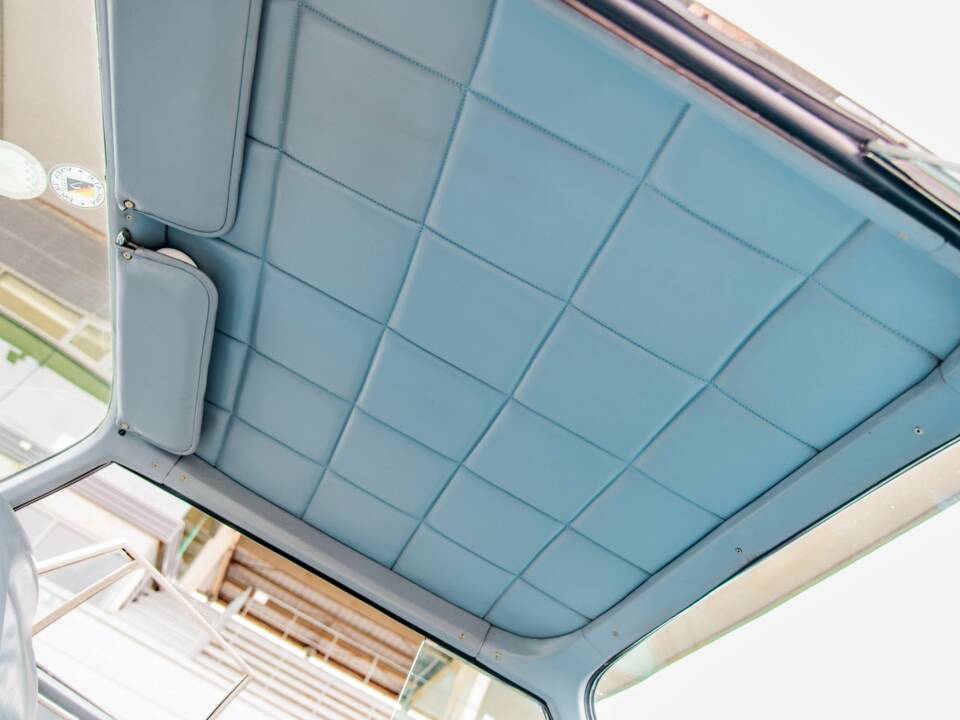 Immagine 24/26 di Facel Vega Facel II (1962)