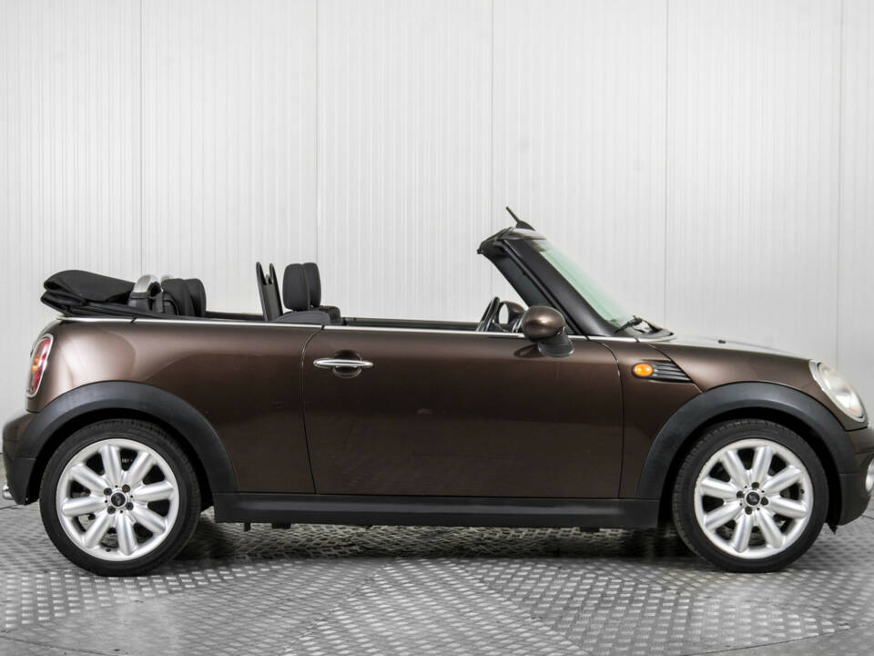 Bild 10/50 von Mini Cooper (2010)