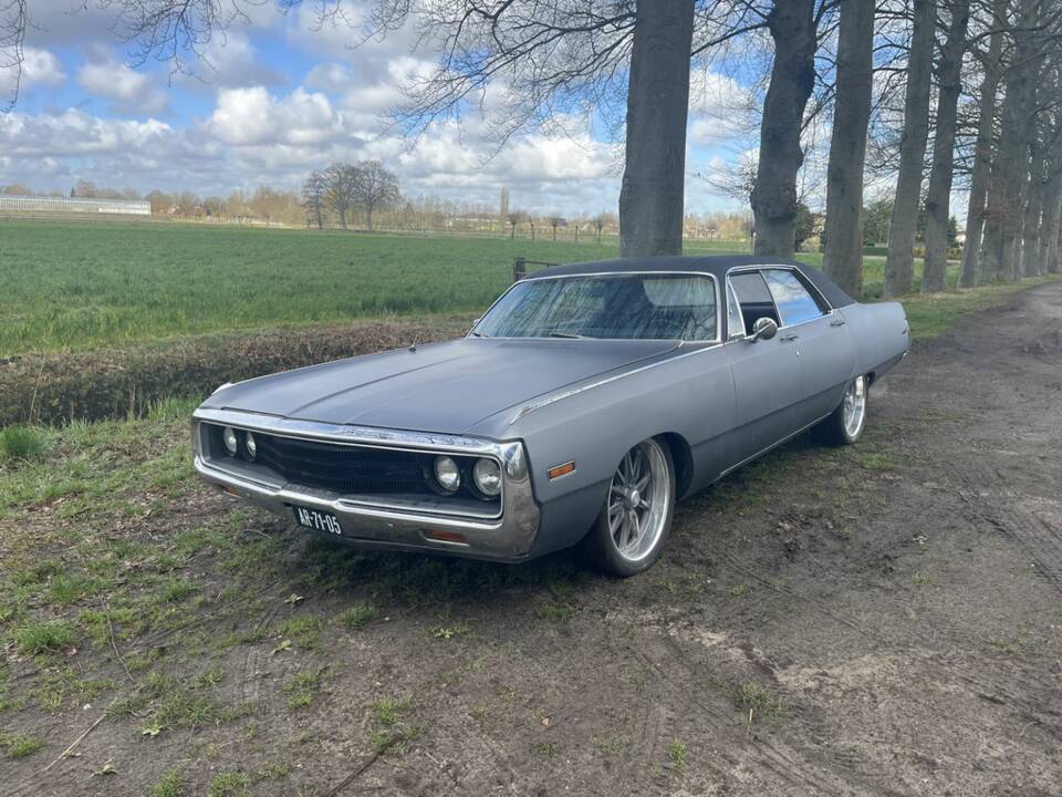 Imagen 3/8 de Chrysler Newport Hardtop Coupe (1970)