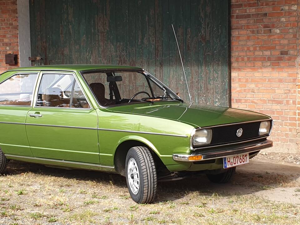 Image 84/91 of Volkswagen Passat 1.3 (1974)