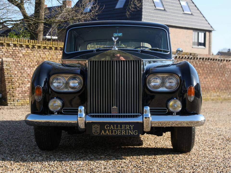 Image 15/50 de Rolls-Royce Phantom V James Young (1962)