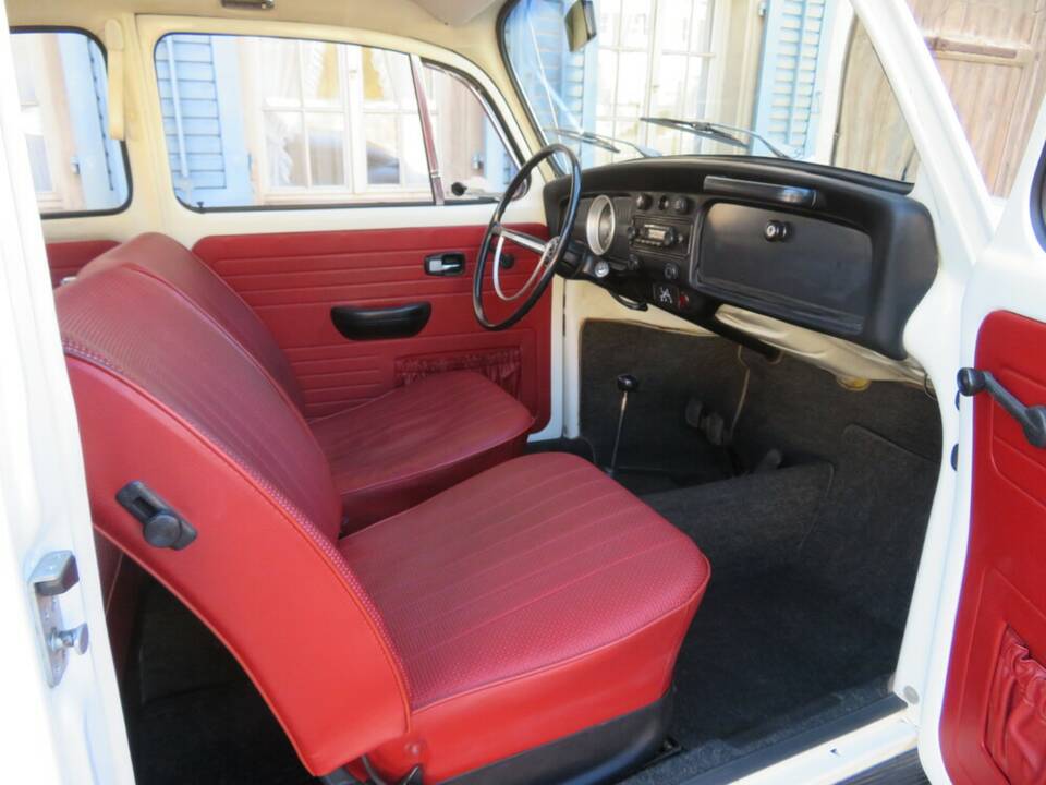 Image 6/19 de Volkswagen Kever 1300 (1970)