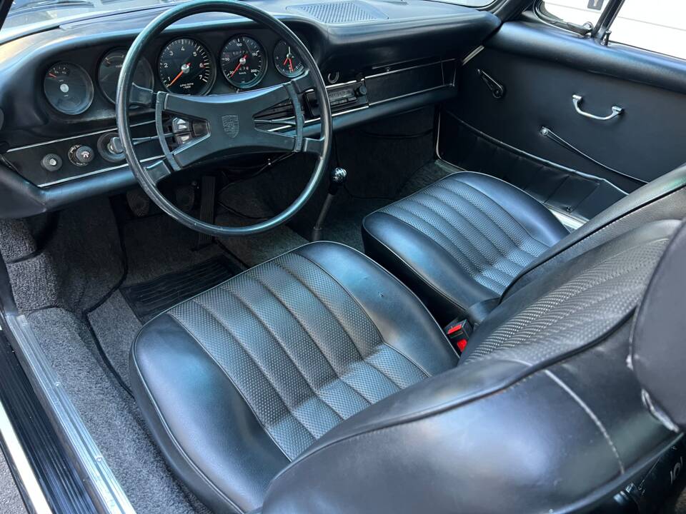 Image 5/23 of Porsche 912 (1969)