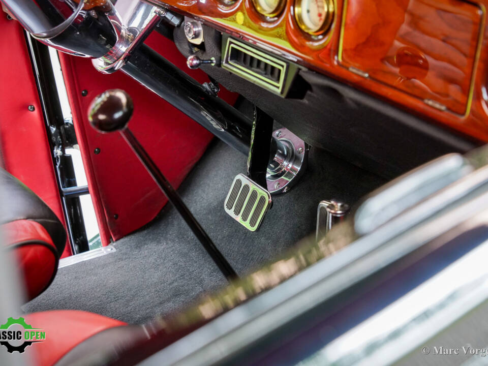 Image 13/54 of Chevrolet Standard (1936)