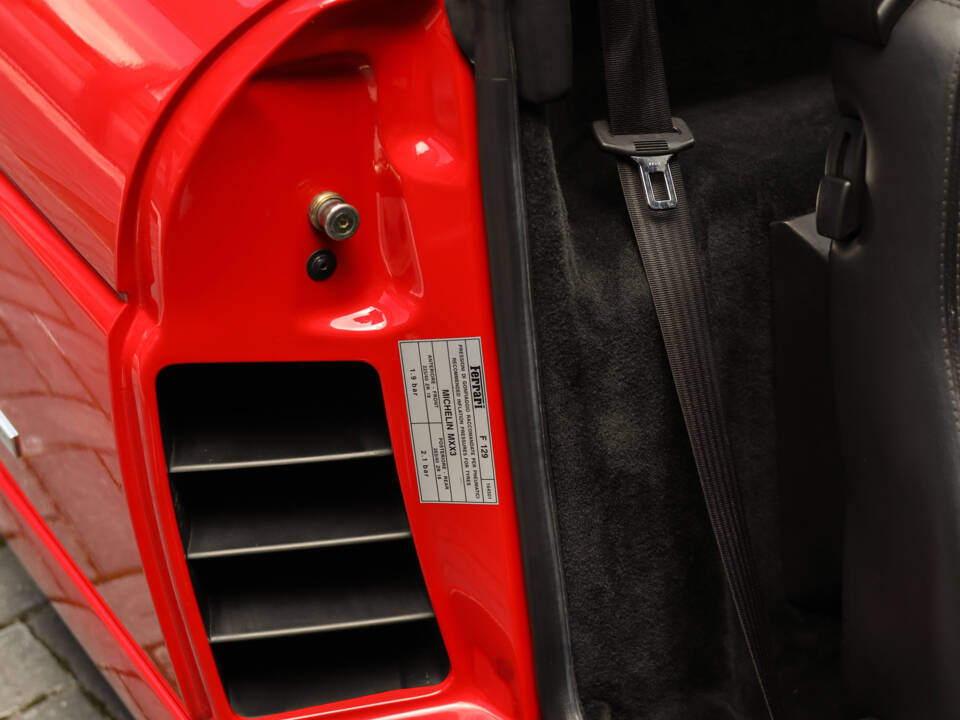 Immagine 62/76 di Ferrari F 355 F1 GTS (1997)