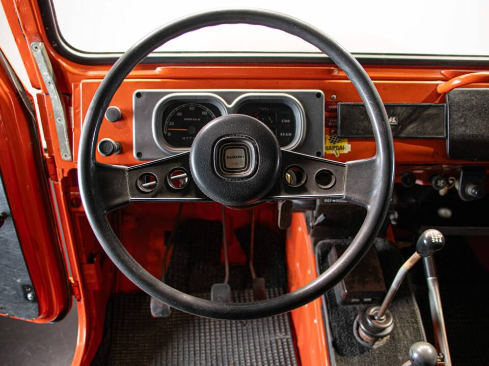 Image 38/47 of Suzuki LJ 80 (1981)