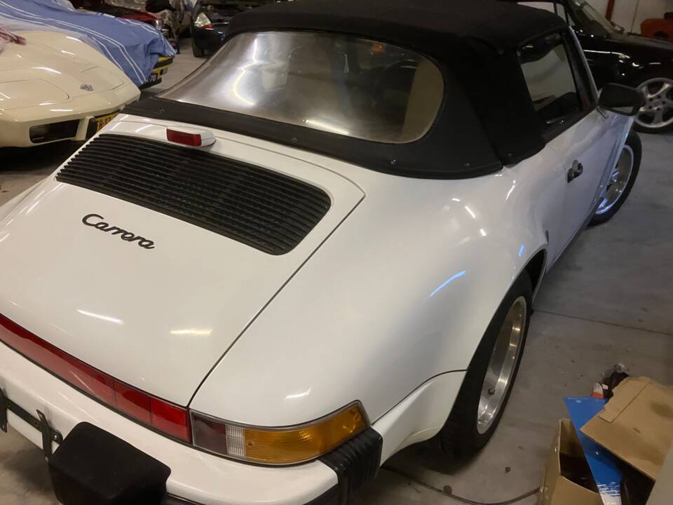 Image 4/4 of Porsche 911 Carrera 3.2 (1987)