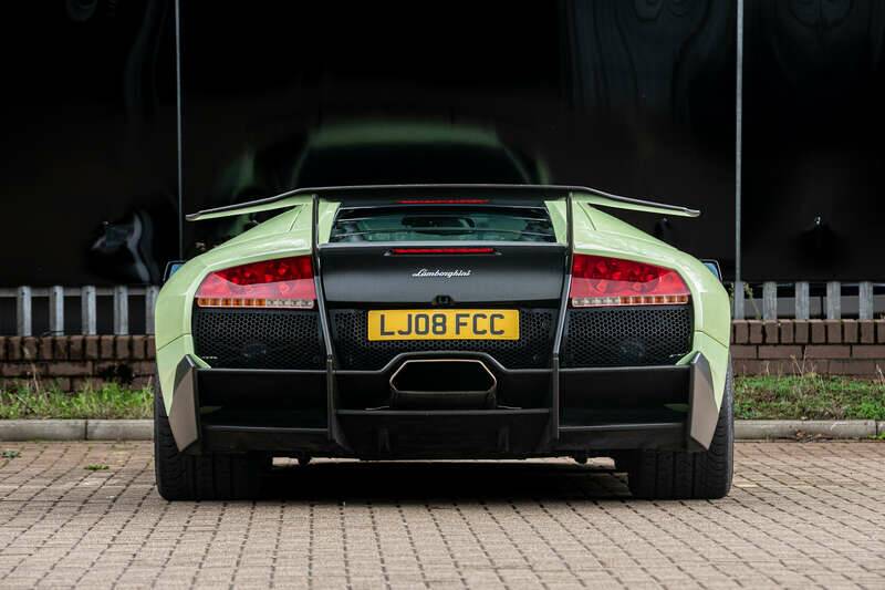 Image 7/38 of Lamborghini Murciélago LP640 (2008)