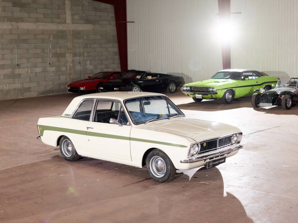Image 19/53 de Ford Lotus Cortina (1969)