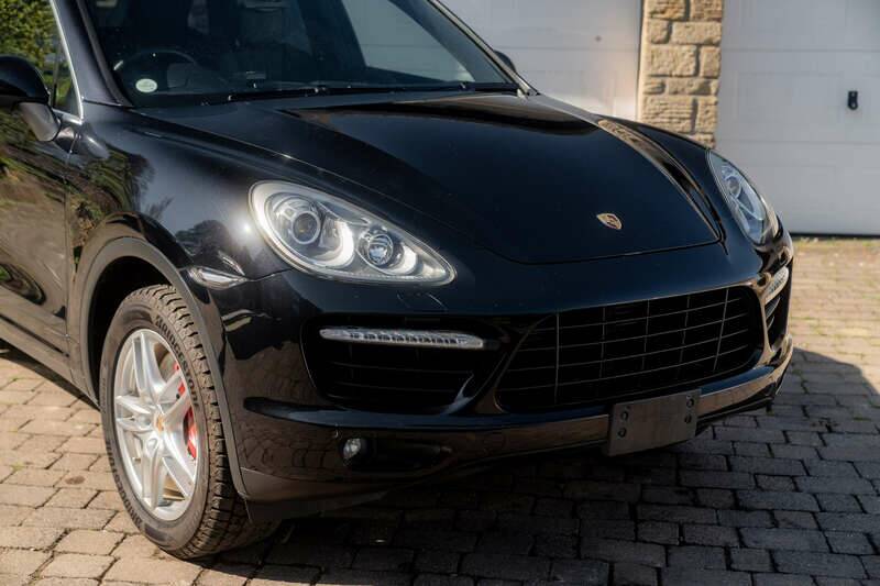 Bild 33/50 von Porsche Cayenne Turbo (2012)