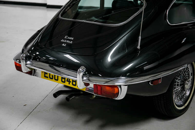 Image 9/28 de Jaguar E-Type (1970)