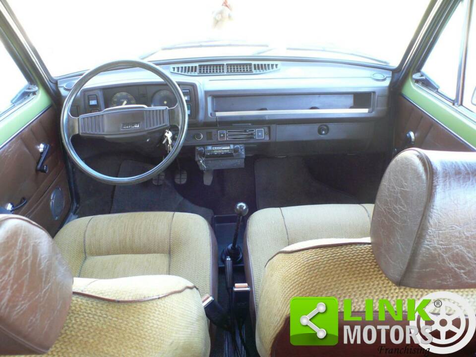 Image 7/10 of FIAT 128 1100CL (1978)