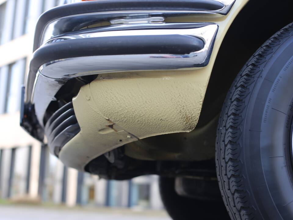 Bild 70/76 von Mercedes-Benz 280 SE (1977)