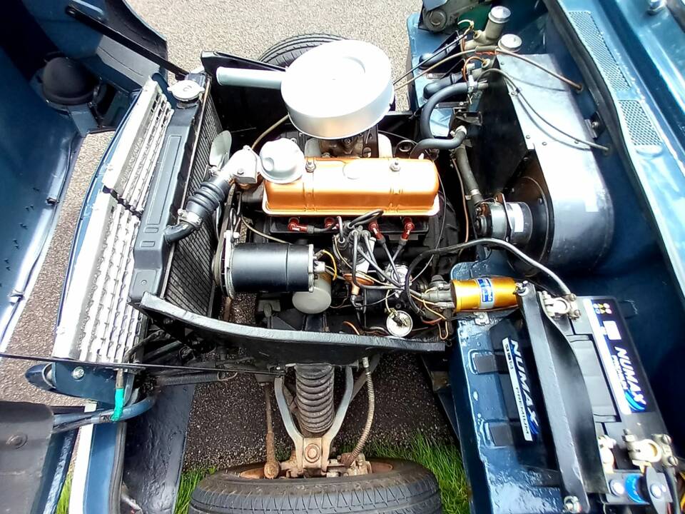 Image 31/93 of Triumph Herald 1200 (1964)
