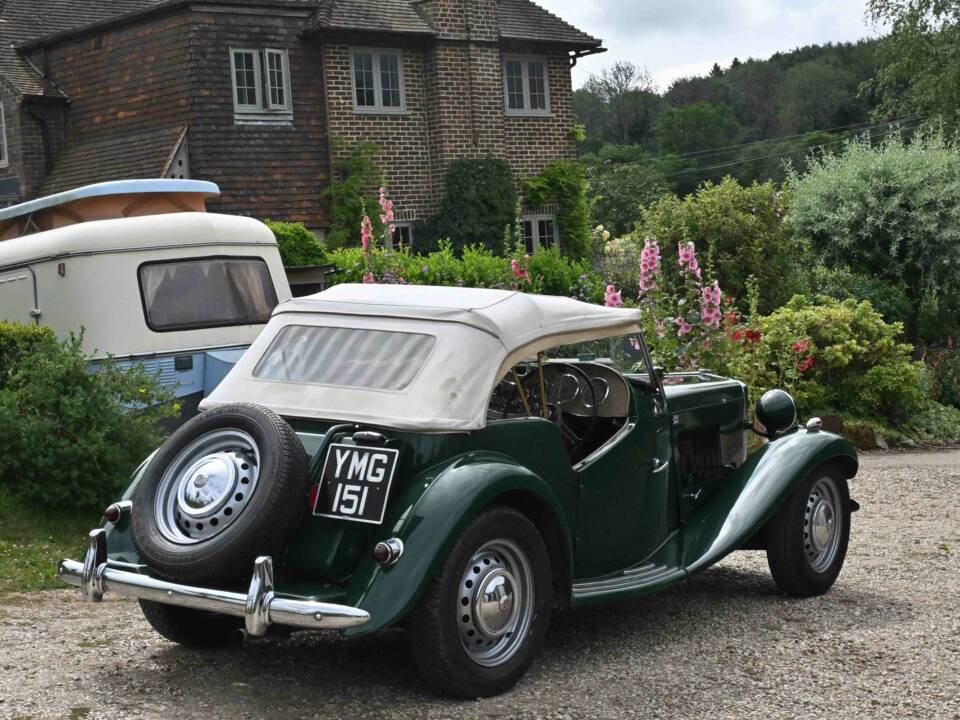Image 11/50 of MG TD (1953)