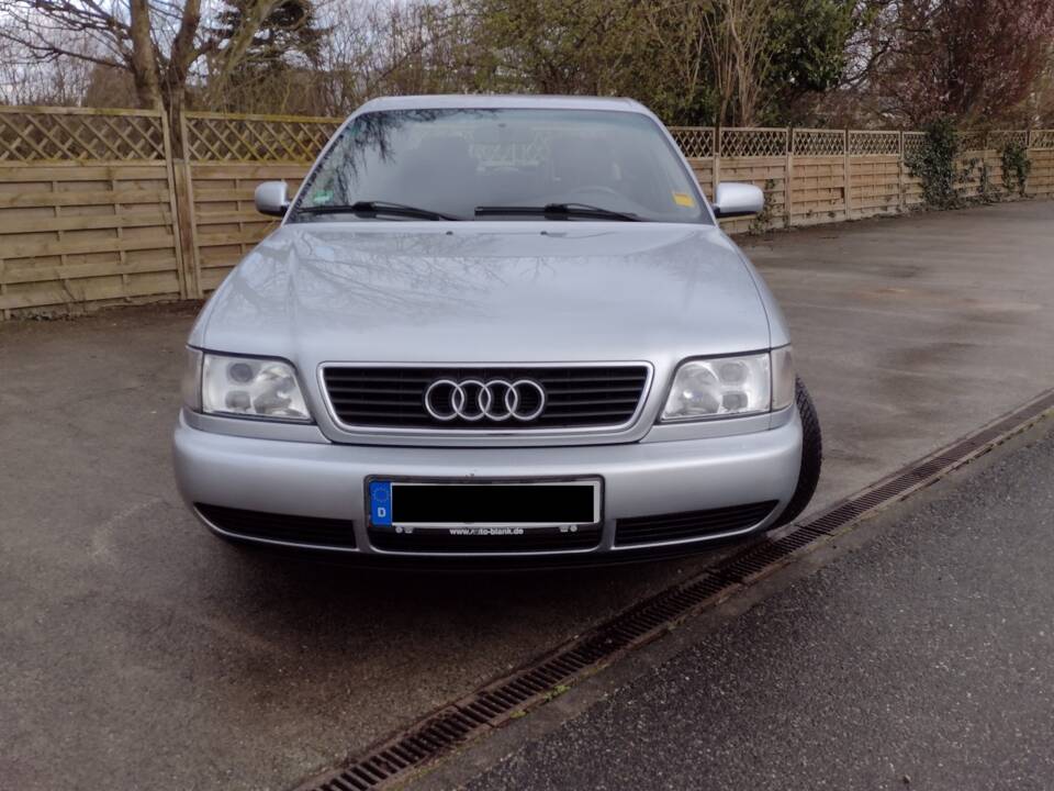 Bild 9/29 von Audi A6 2.6 (1996)