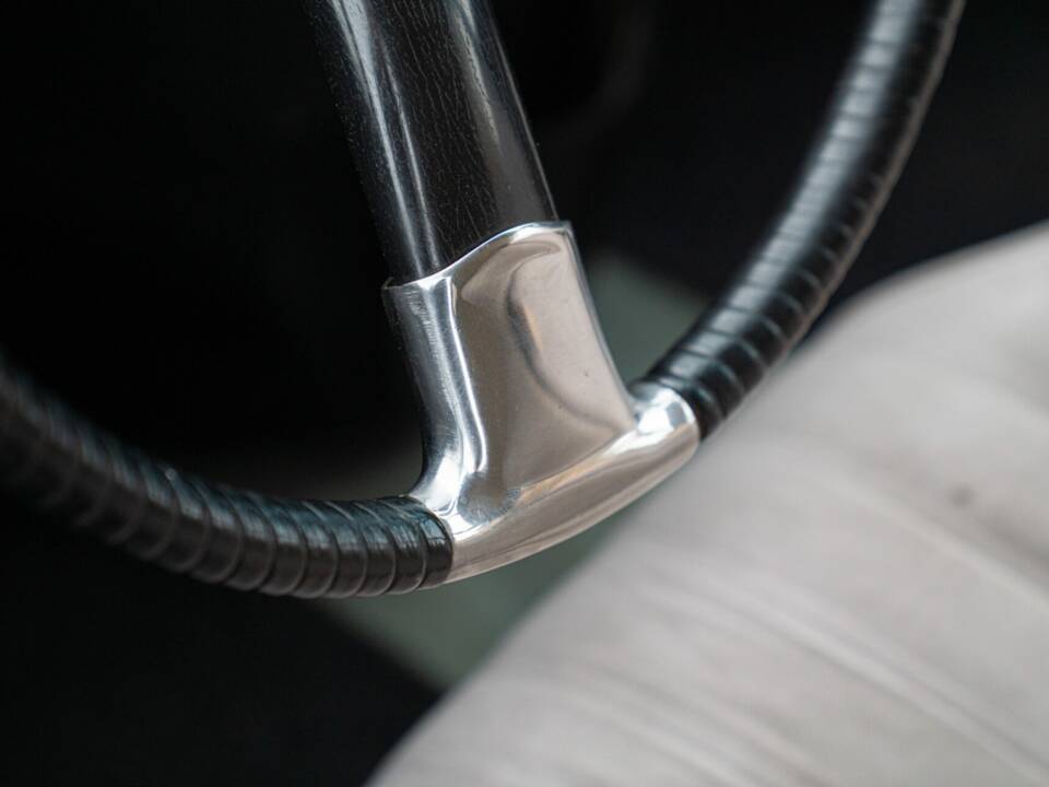 Image 36/50 of Citroën DS 20 (1972)