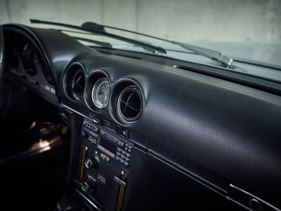 Image 88/100 de Mercedes-Benz 450 SL (1973)