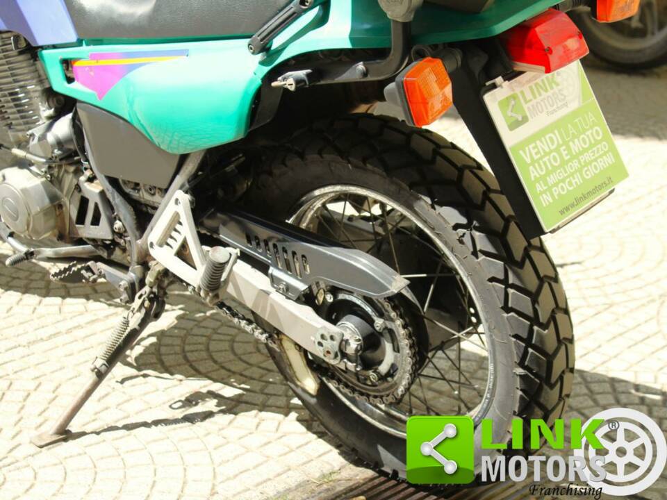 Afbeelding 8/10 van Yamaha DUMMY (1993)