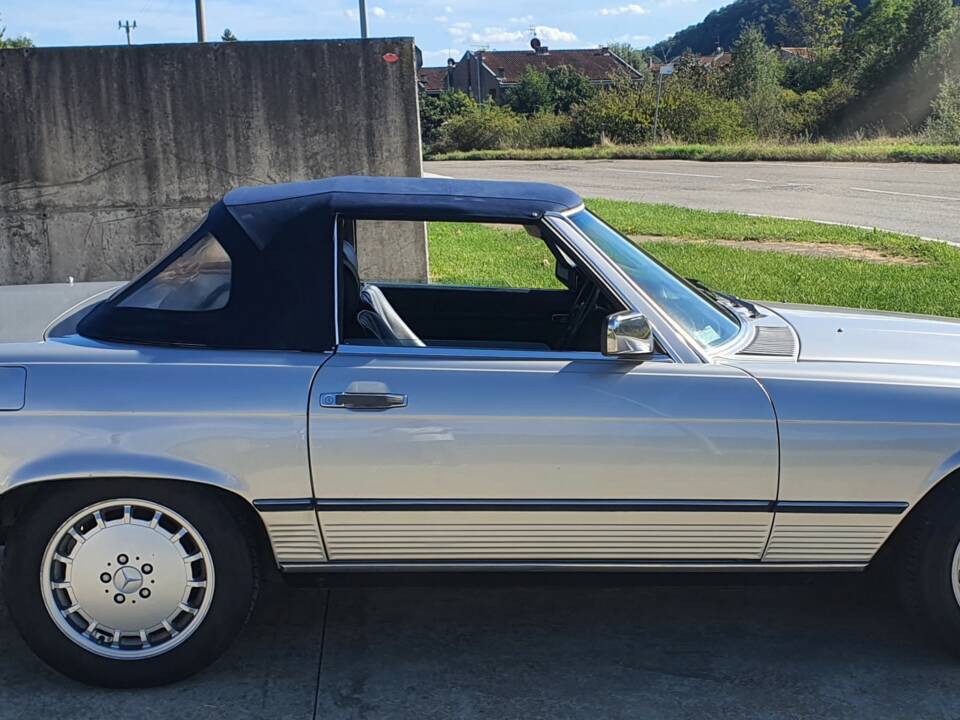 Bild 15/34 von Mercedes-Benz 560 SL (1987)