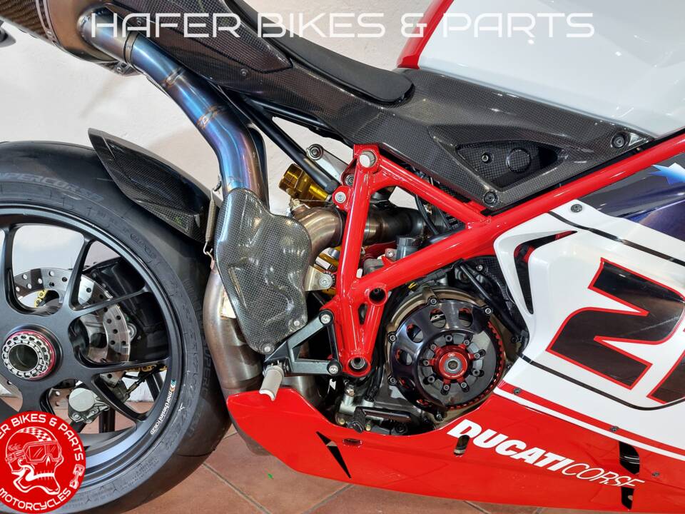 Bild 27/56 von Ducati 1098 R (2009)