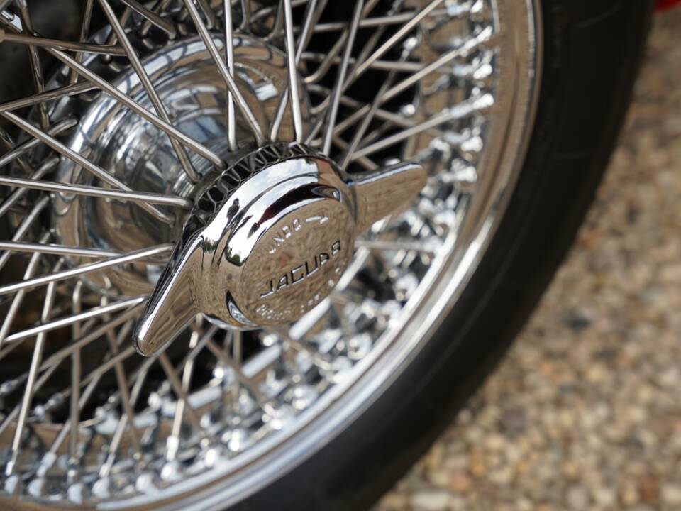 Afbeelding 47/50 van Jaguar E-Type 3.8 (1963)