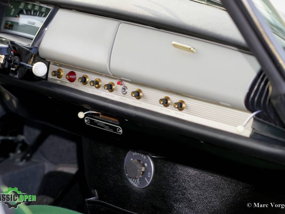 Image 41/41 of Citroën ID 19 (1964)