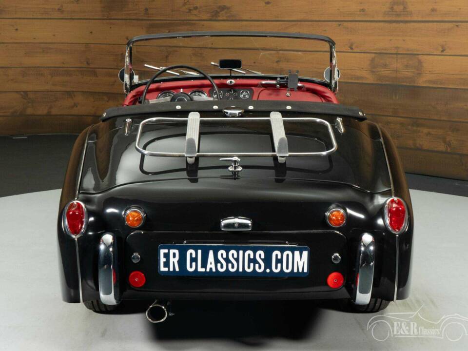Image 16/19 of Triumph TR 4 (1961)