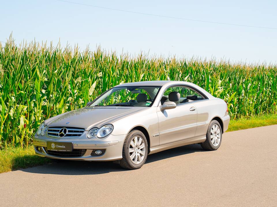 Image 7/49 of Mercedes-Benz CLK 280 (2006)