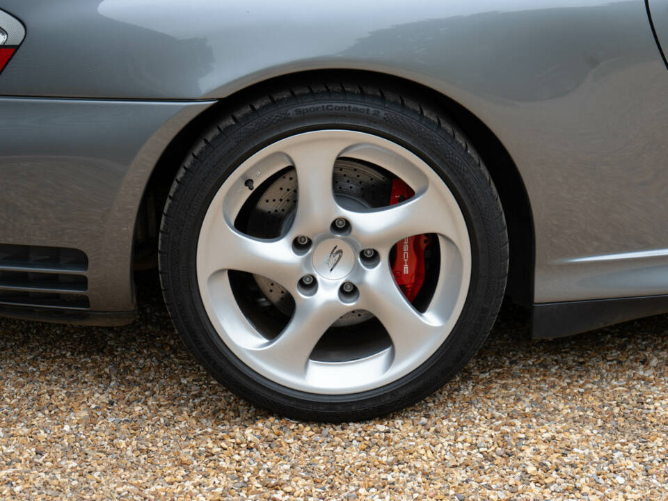 Image 50/50 of Porsche 911 Carrera 4S (2003)