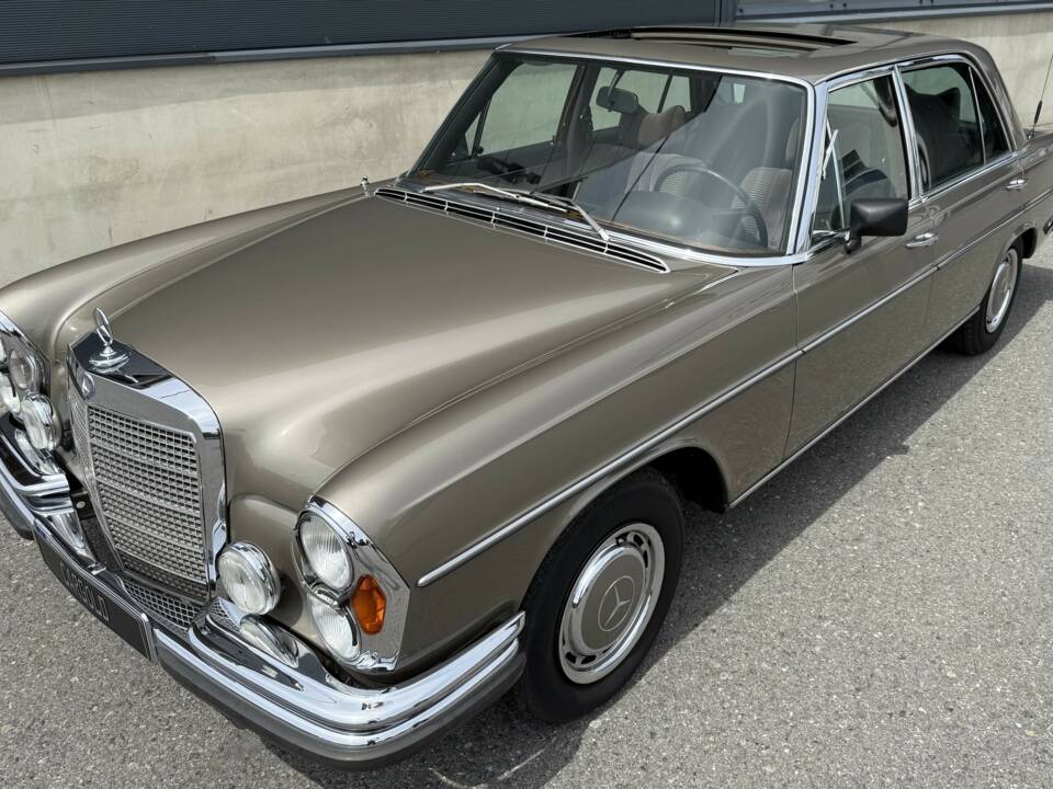 Afbeelding 29/89 van Mercedes-Benz 300 SEL 6.3 (1972)