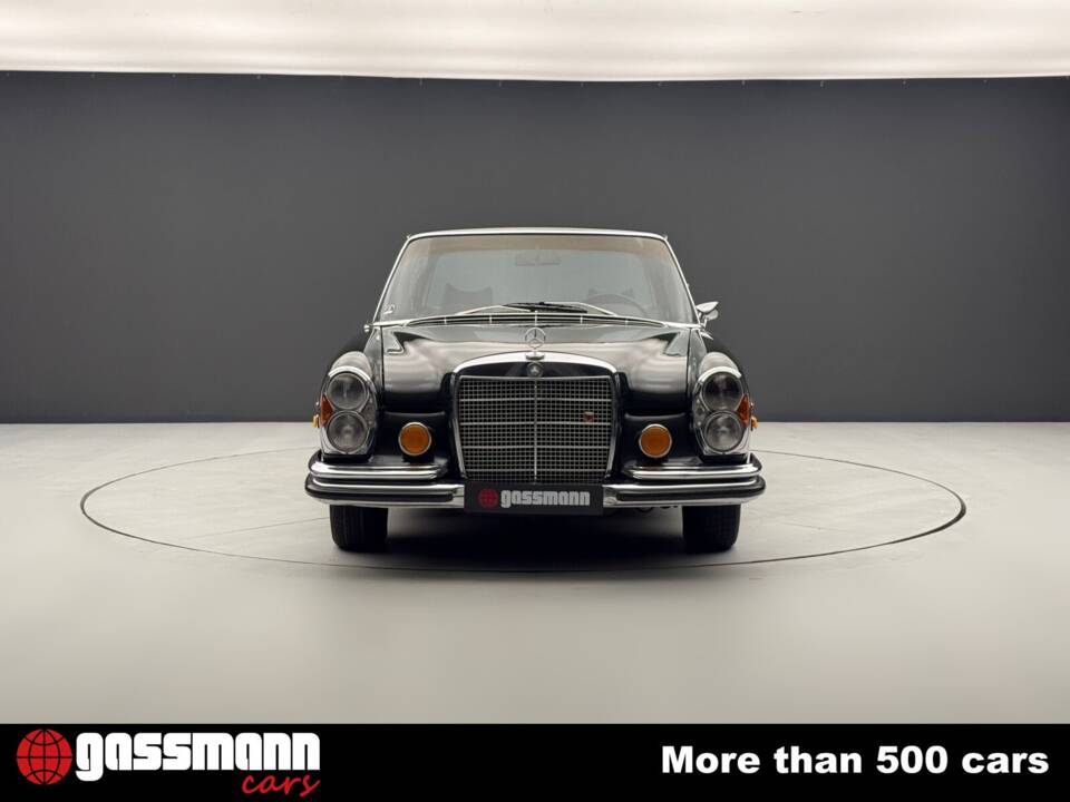 Imagen 2/15 de Mercedes-Benz 280 SEL 4,5 (1972)