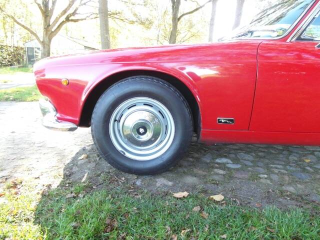 Image 42/52 of Jaguar XJ 6 2.8 (1971)