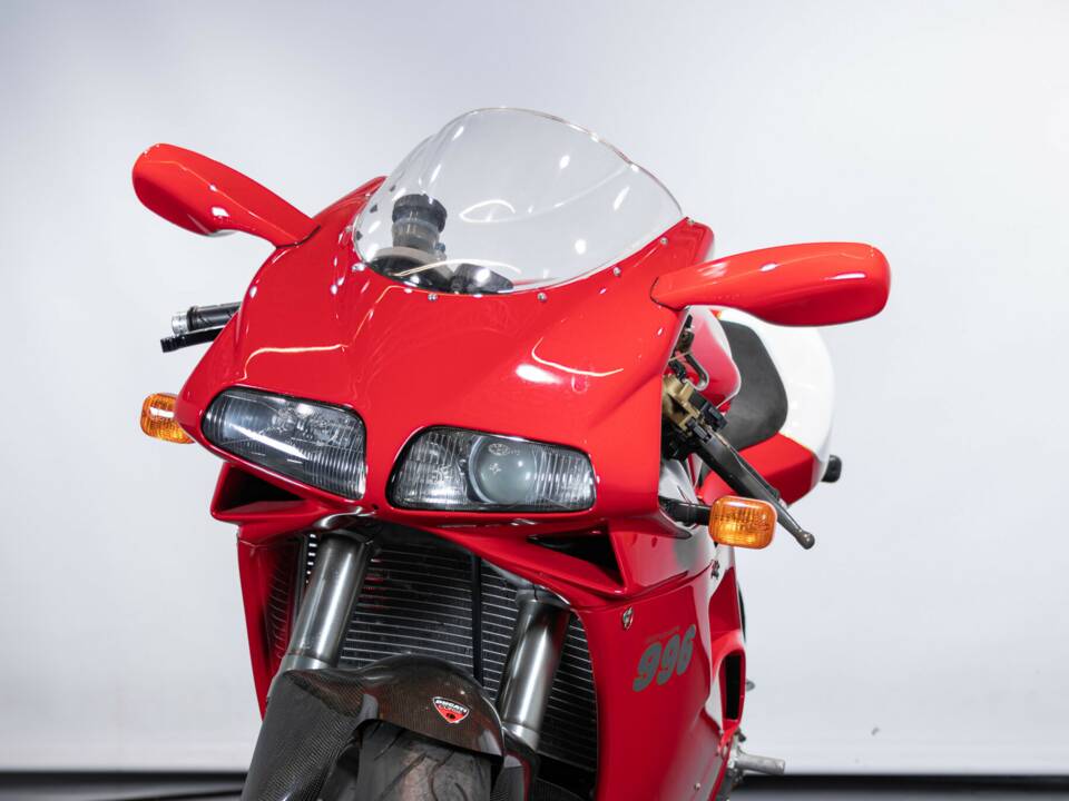 Imagen 40/43 de Ducati 996 SPS (1999)