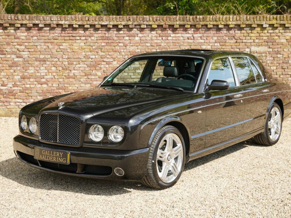 Image 22/50 of Bentley Arnage T (2007)