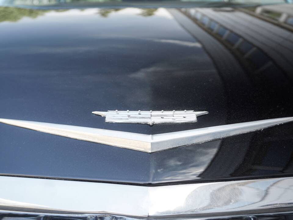 Bild 58/62 von Cadillac Coupe DeVille (1959)