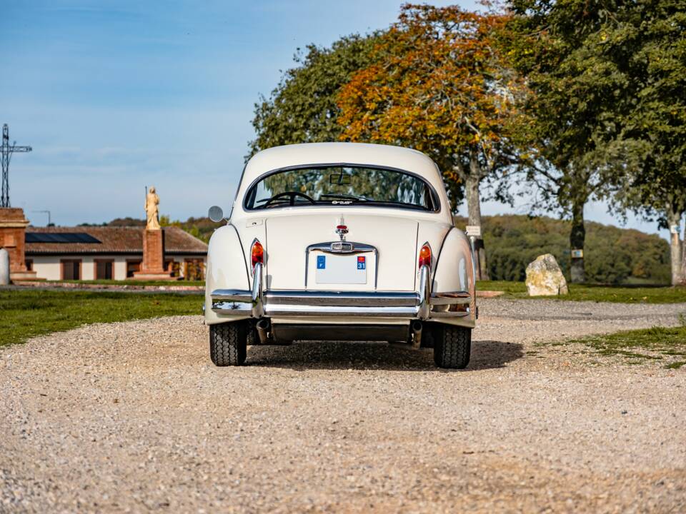 Bild 6/100 von Jaguar XK 150 DHC (1959)