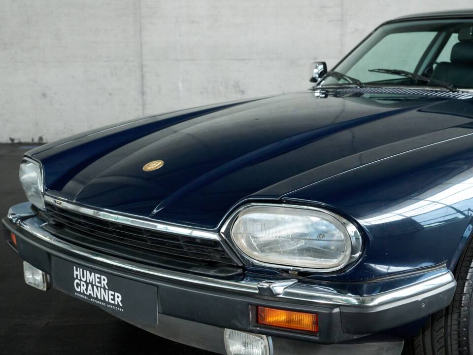 Image 9/50 of Jaguar XJS 5.3 V12 (1993)