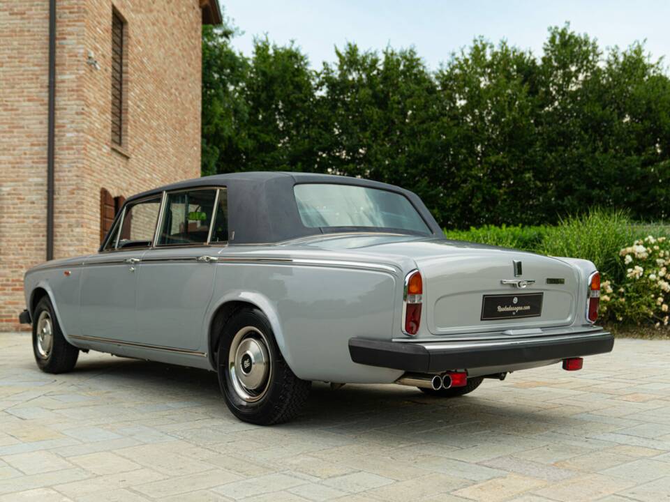 Image 7/50 of Rolls-Royce Silver Wraith II (1979)