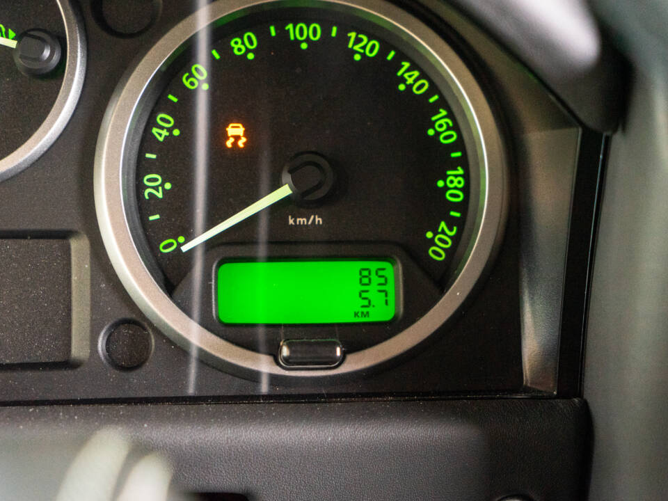 Bild 15/30 von Land Rover Defender 90 Works V8 (2012)