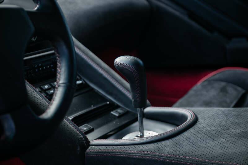 Image 23/48 of Lamborghini Diablo (1991)