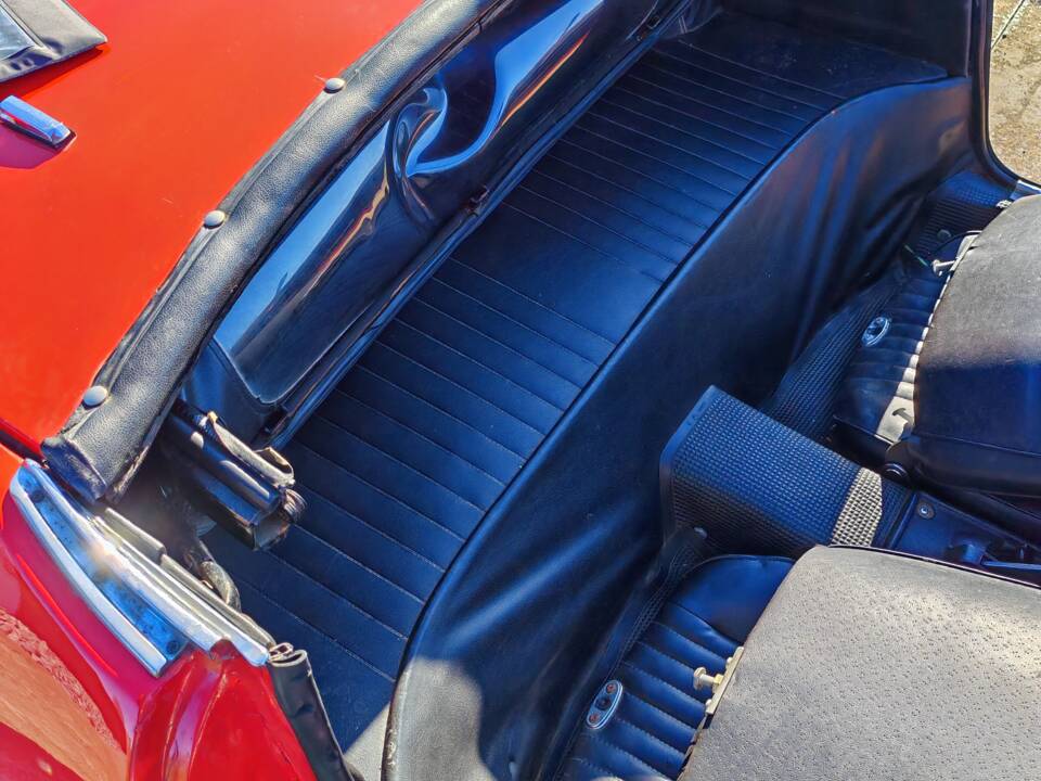 Image 35/39 of FIAT 850 Sport Spider (1969)