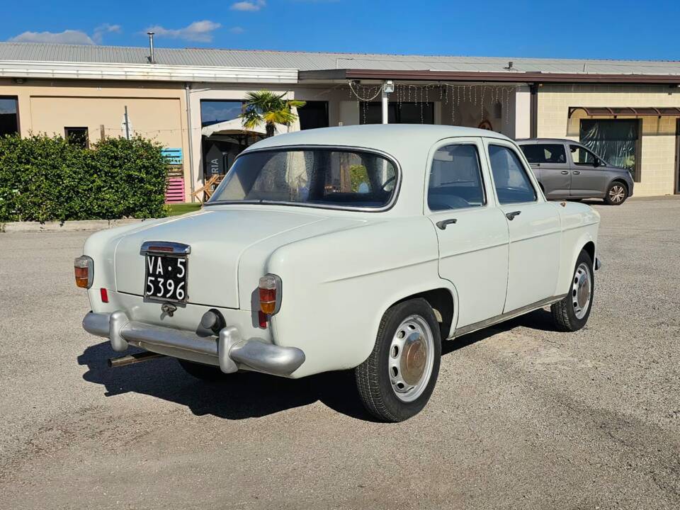 Immagine 6/50 di Alfa Romeo Giulietta (1957)