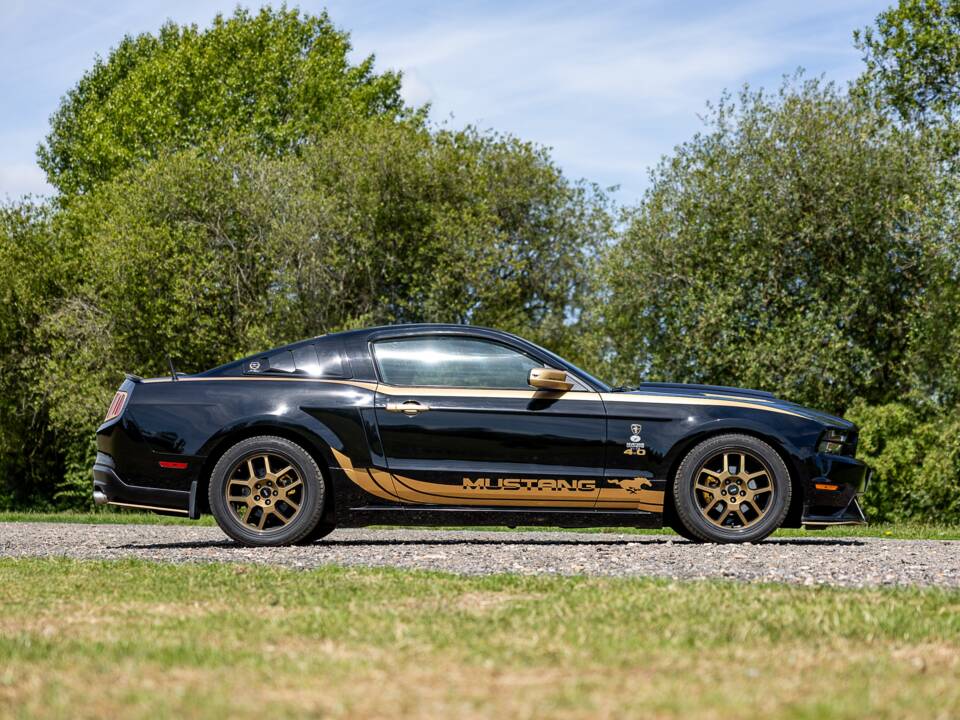 Image 11/50 of Ford Mustang V6 (2009)