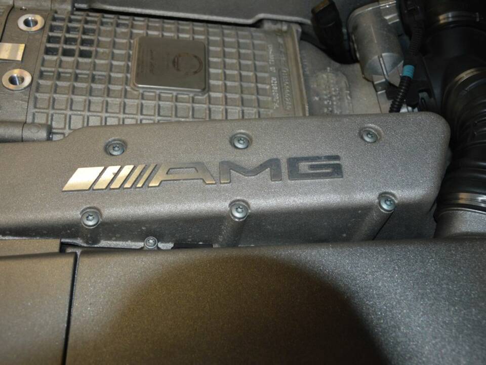 Imagen 94/100 de Mercedes-Benz E 55 AMG (2003)