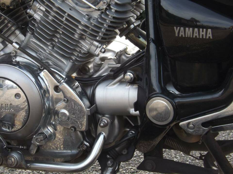 Immagine 25/49 di Yamaha DUMMY (1995)