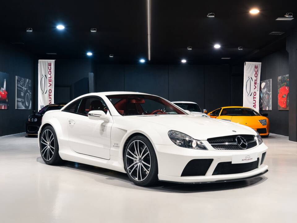 Afbeelding 4/47 van Mercedes-Benz SL 65 AMG Black Series (2010)