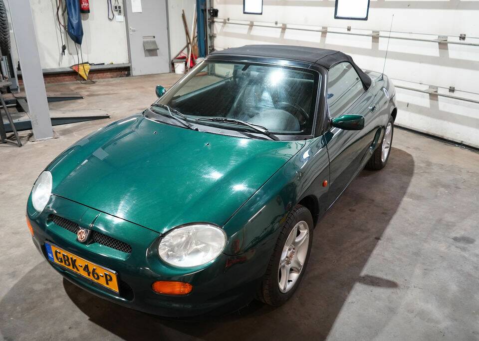 Image 7/8 of MG TF 120 (1997)